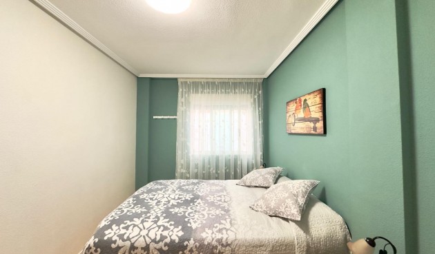 Brukt - Bungalow -
Torrevieja - Centro