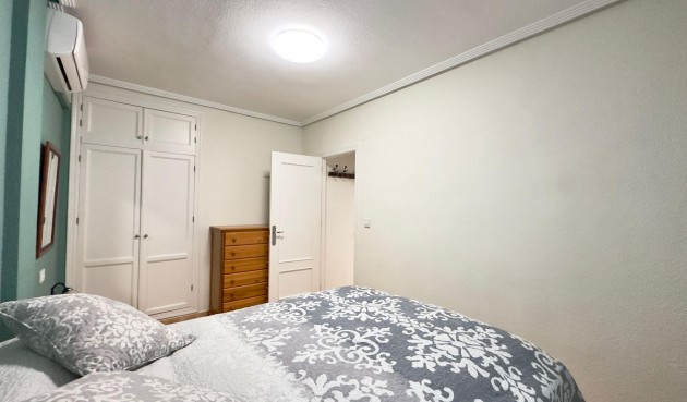 Brukt - Bungalow -
Torrevieja - Centro