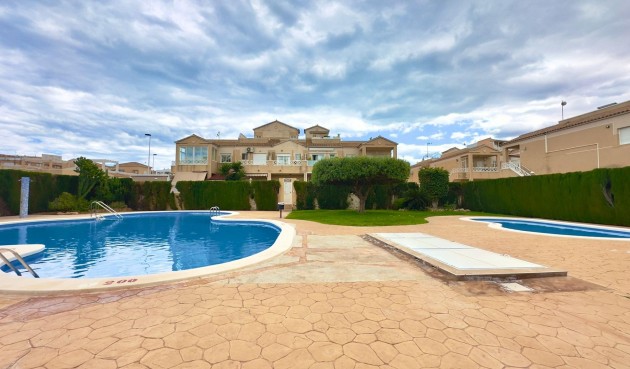 Brukt - Bungalow -
Torrevieja - Centro