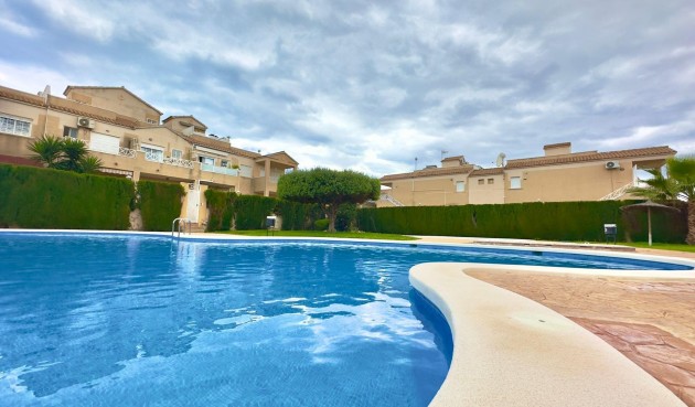 Brukt - Bungalow -
Torrevieja - Centro