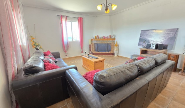 Brukt - Villa -
Monóvar/Monóver - Inland