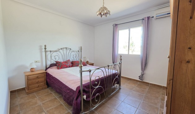 Brukt - Villa -
Monóvar/Monóver - Inland