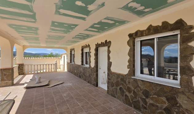 Brukt - Villa -
Monóvar/Monóver - Inland