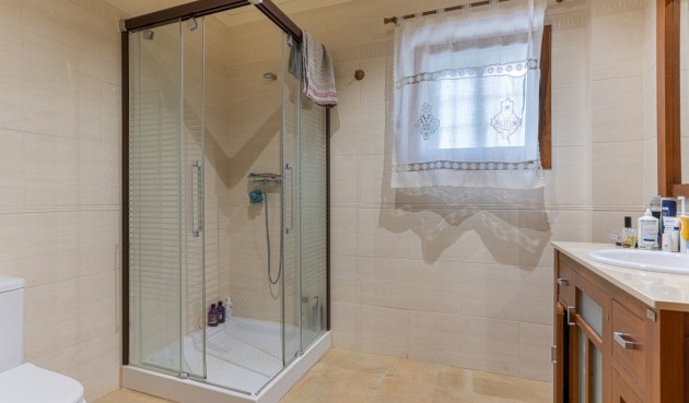 Resale - Villa -
Los Montesinos - Costa Blanca