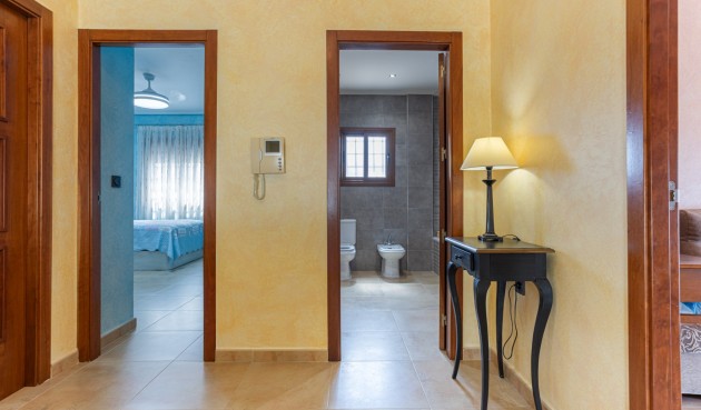 Resale - Villa -
Los Montesinos - Costa Blanca