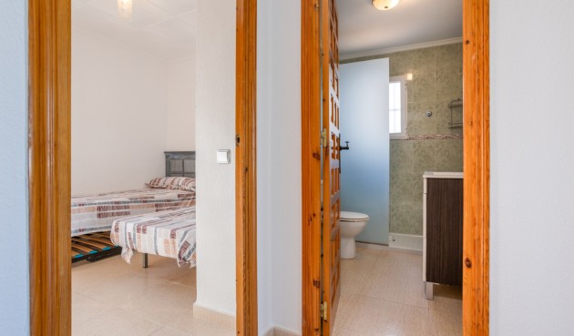 Återförsäljning - Villa -
Torrevieja - Costa Blanca