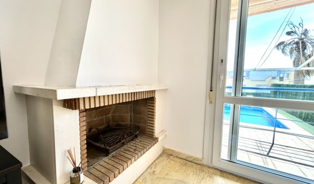 Brukt - Town House -
Cabo Roig - Costa Blanca