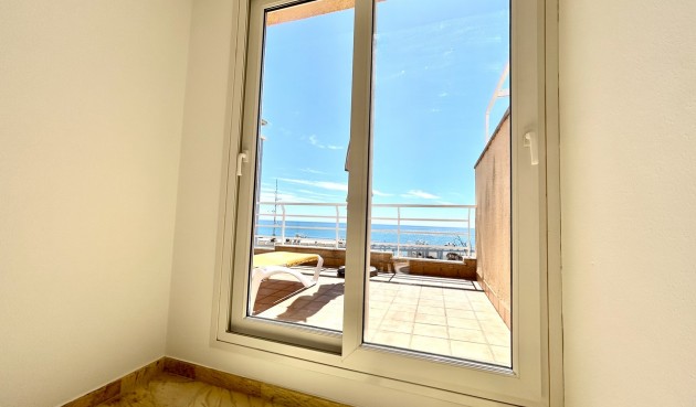 Brukt - Town House -
Cabo Roig - Costa Blanca