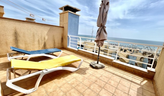 Brukt - Town House -
Cabo Roig - Costa Blanca