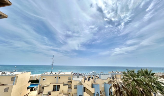 Brukt - Town House -
Cabo Roig - Costa Blanca