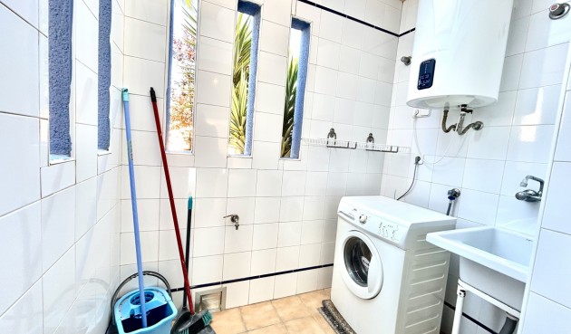 Brukt - Town House -
Cabo Roig - Costa Blanca