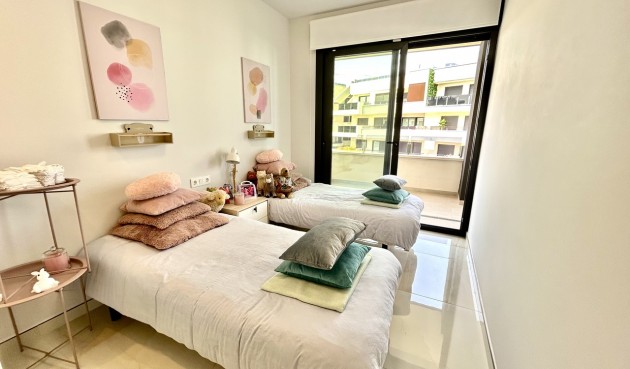 Återförsäljning - Apartment -
Playa Flamenca - Costa Blanca