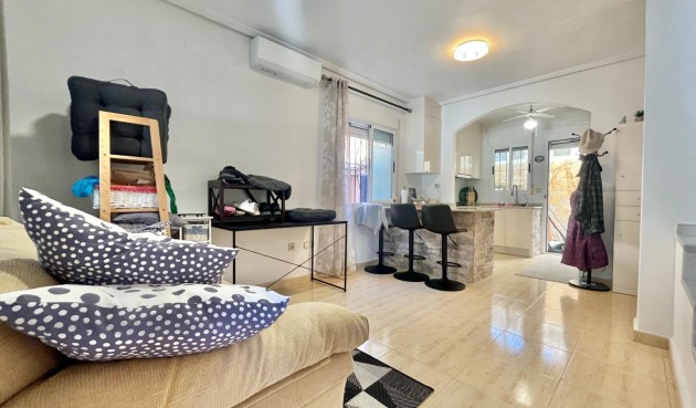 Brukt - Villa -
Orihuela Costa - Los Almendros-la Florida