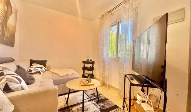 Brukt - Villa -
Orihuela Costa - Los Almendros-la Florida