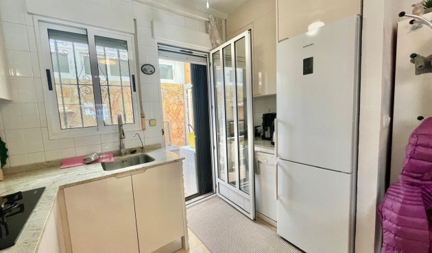 Brukt - Villa -
Orihuela Costa - Los Almendros-la Florida