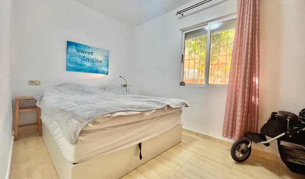 Brukt - Villa -
Orihuela Costa - Los Almendros-la Florida