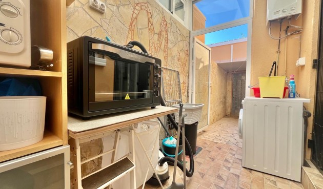 Brukt - Villa -
Orihuela Costa - Los Almendros-la Florida