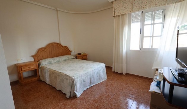 Reventa - Villa -
Torrevieja - Costa Blanca