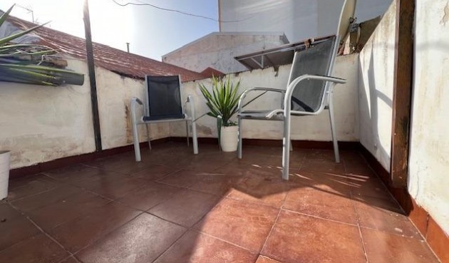 Brukt - Town House -
Dolores - Centro