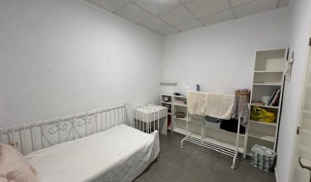 Brukt - Town House -
Dolores - Centro