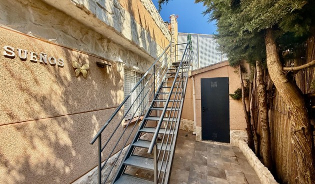 Brukt - Town House -
Torrevieja - Carrefour