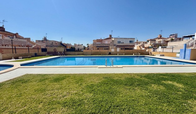 Brukt - Town House -
Torrevieja - Carrefour