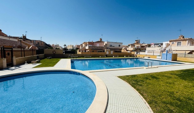 Brukt - Town House -
Torrevieja - Carrefour