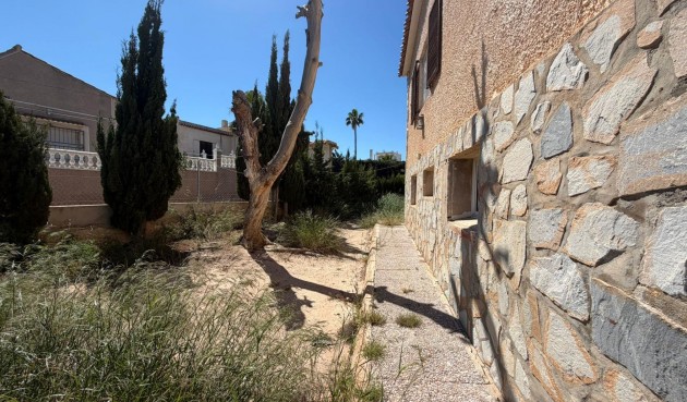 Återförsäljning - Villa -
Torrevieja - Los Balcones - Los Altos del Edén