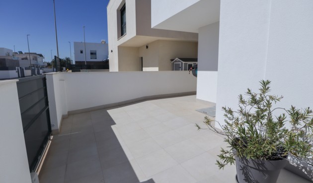 Brukt - Villa -
Daya Vieja