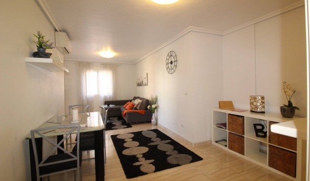 Brukt - Apartment -
Torrevieja - Centro