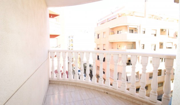 Brukt - Apartment -
Torrevieja - Centro