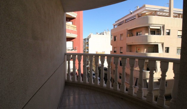 Brukt - Apartment -
Torrevieja - Centro