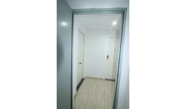 Brukt - Apartment -
Torrevieja - Centro