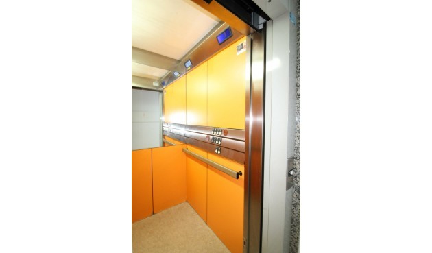 Brukt - Apartment -
Torrevieja - Centro