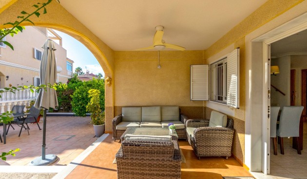 Brukt - Tosidig -
Orihuela Costa - Playa Flamenca