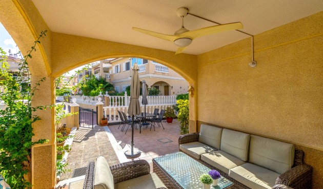 Brukt - Tosidig -
Orihuela Costa - Playa Flamenca