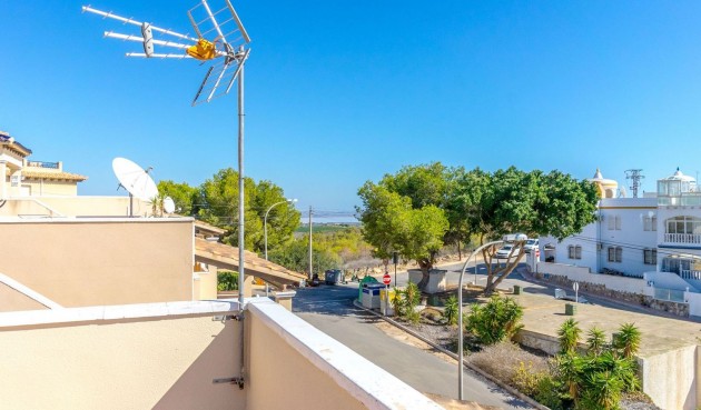 Återförsäljning - Villa -
Orihuela Costa - Costa Blanca