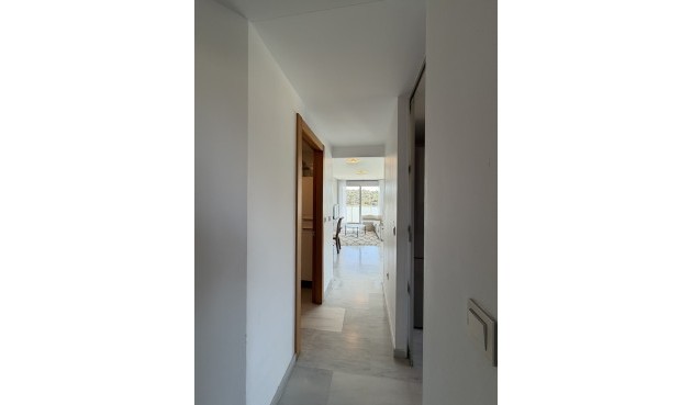Brukt - Apartment -
Villajoyosa - Finestrat