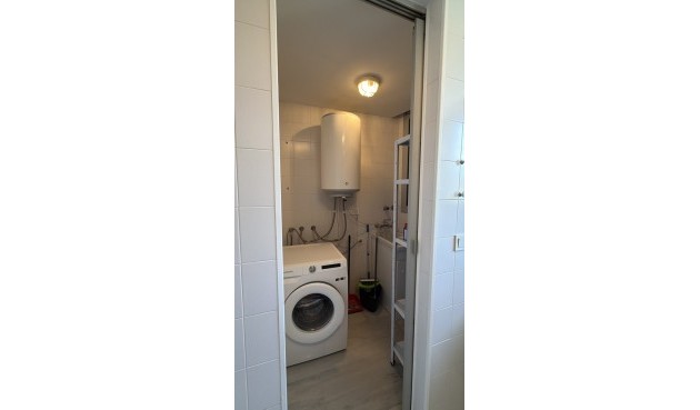 Brukt - Apartment -
Villajoyosa - Finestrat