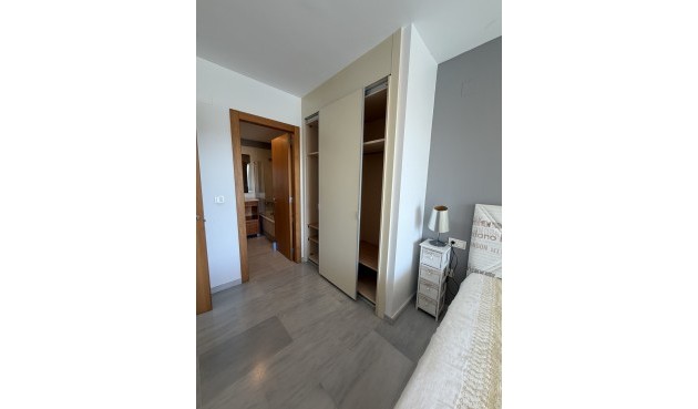 Brukt - Apartment -
Villajoyosa - Finestrat