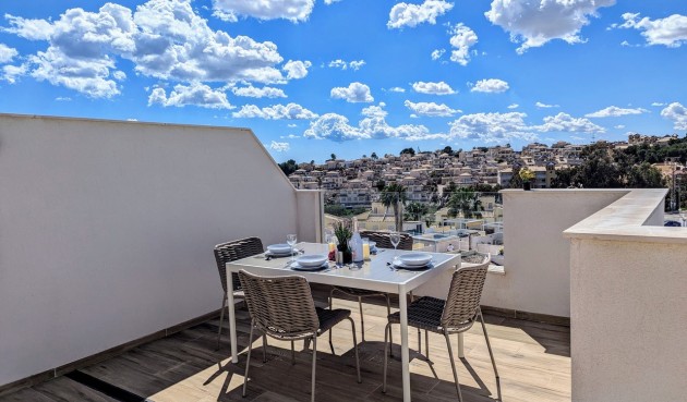 Brukt - Toppleilighet -
Villamartin - Costa Blanca