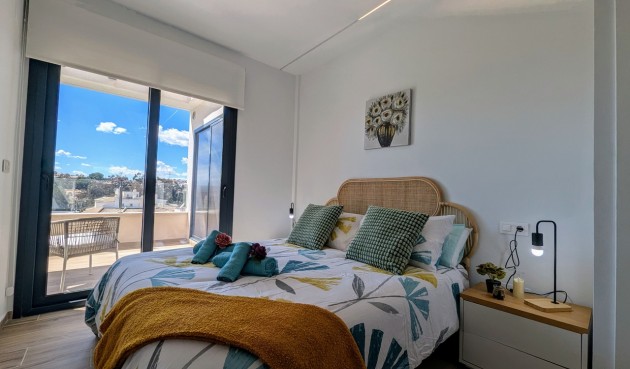 Brukt - Toppleilighet -
Villamartin - Costa Blanca