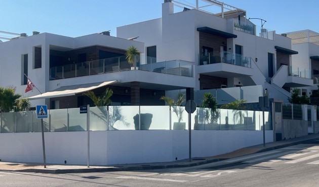 Brukt - Villa -
Los Montesinos - Costa Blanca