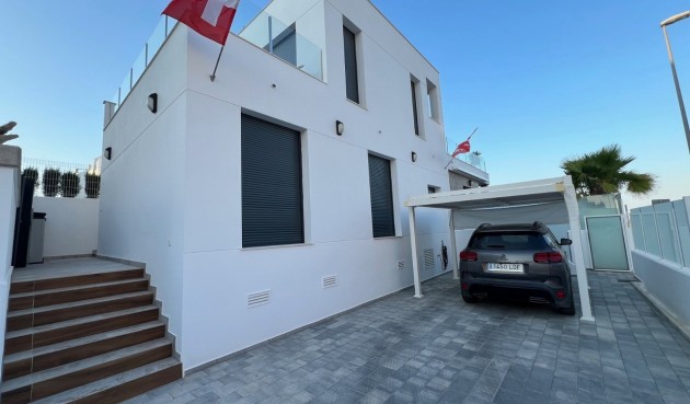 Brukt - Villa -
Los Montesinos - Costa Blanca