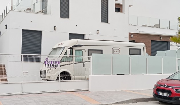 Brukt - Villa -
Los Montesinos - Costa Blanca