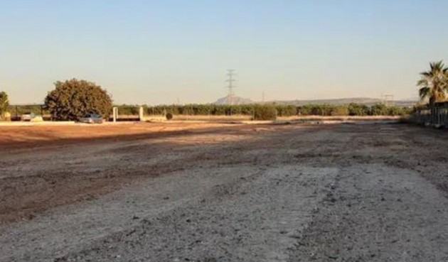 Brukt - Villa -
San Miguel de Salinas - Inland