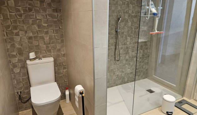 Brukt - Villa -
Torrevieja - Costa Blanca