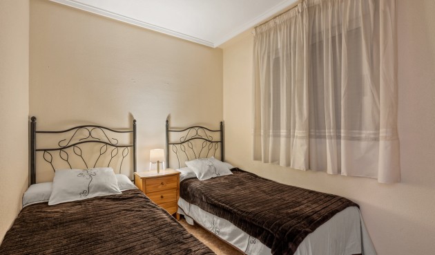 Brukt - Apartment -
Algorfa - Inland