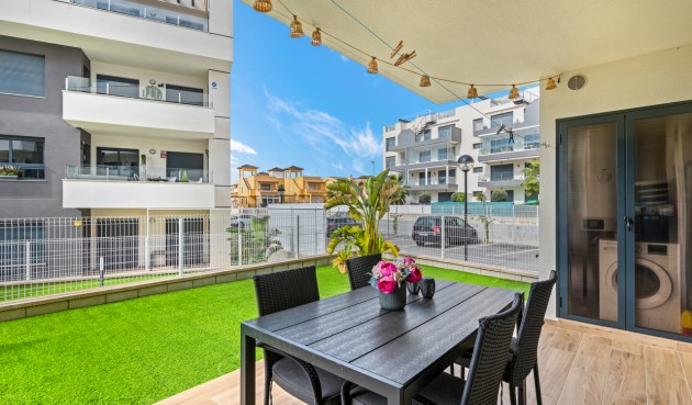 Brukt - Apartment -
Villamartin - Costa Blanca