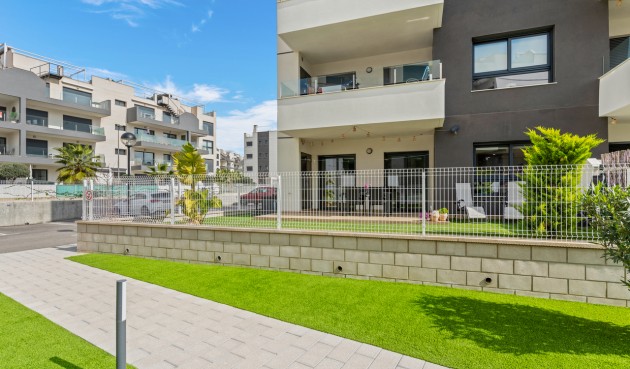 Brukt - Apartment -
Villamartin - Costa Blanca